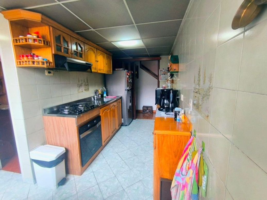 Apartamento de 3 alcobas en venta en Ub. Cordoba Niza, Bogotá, 110 m² · foto 6 de 20