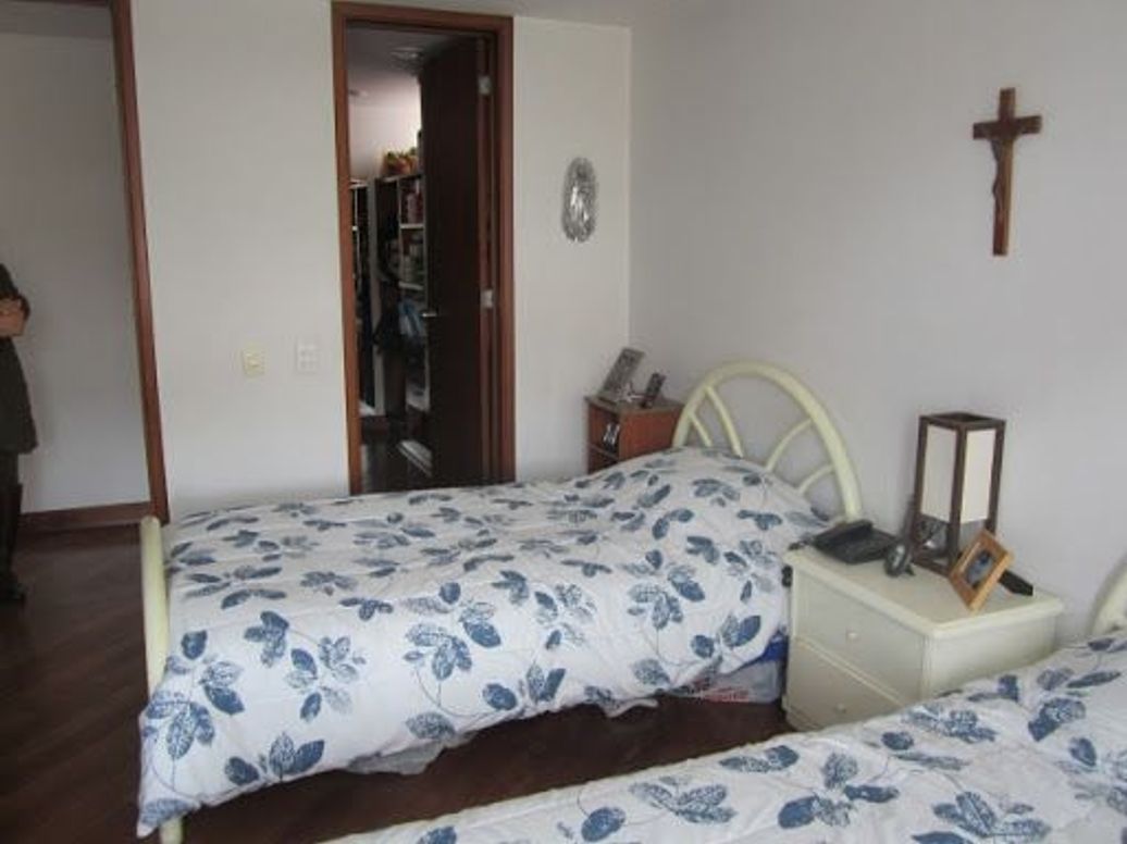 Apartamento de 2 alcobas en venta en Santa Barbara Occidental, Bogotá, 92 m² · foto 11 de 20