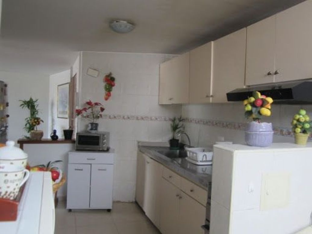 Apartamento de 2 alcobas en venta en Santa Barbara Occidental, Bogotá, 92 m² · foto 15 de 20