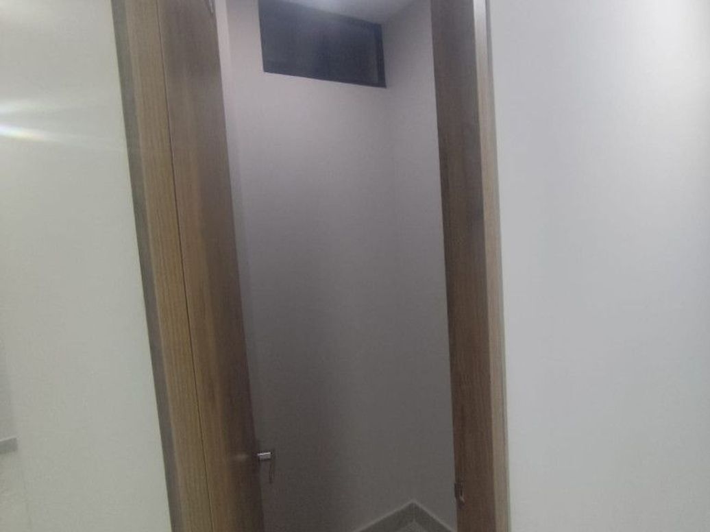 Apartaestudio en venta en Los Cedros Oriental, Bogotá, 30 m² · foto 14 de 20