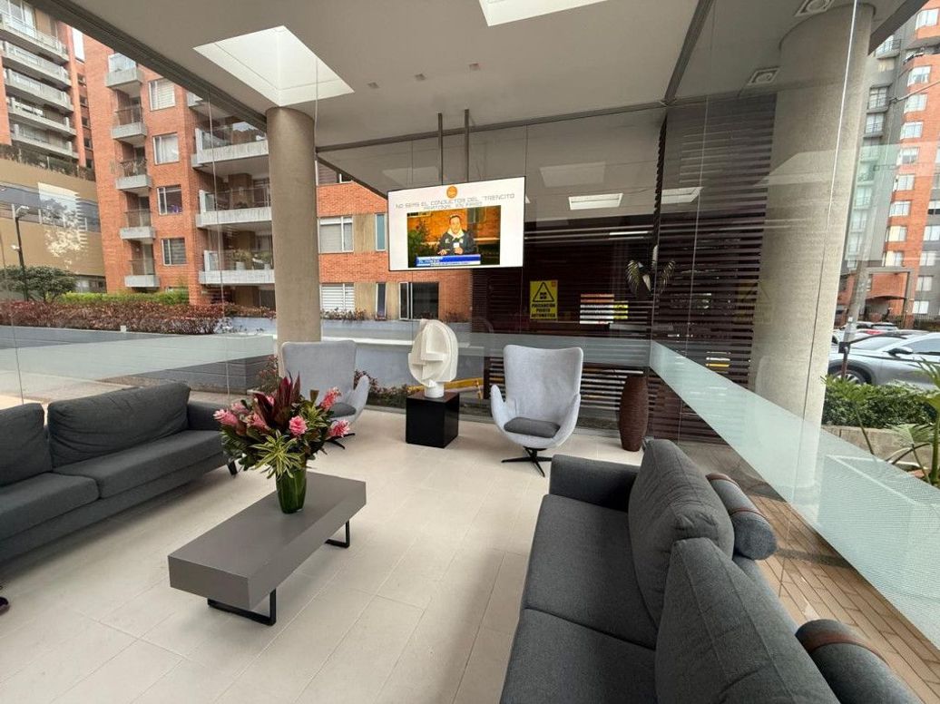 Apartamento de 4 alcobas en venta en Cantalejo, Bogotá, 157 m² · foto 2 de 20