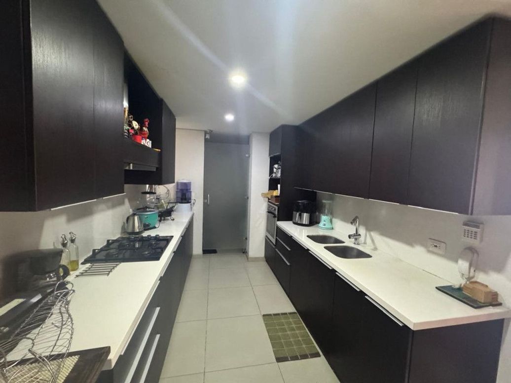 Apartamento de 4 alcobas en venta en Cantalejo, Bogotá, 157 m² · foto 8 de 20