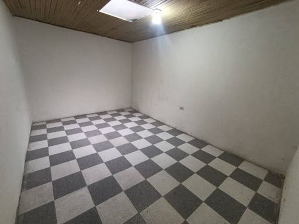 Casa de 10 alcobas en venta en Onasis, Bogotá, 450 m² · foto 20 de 20