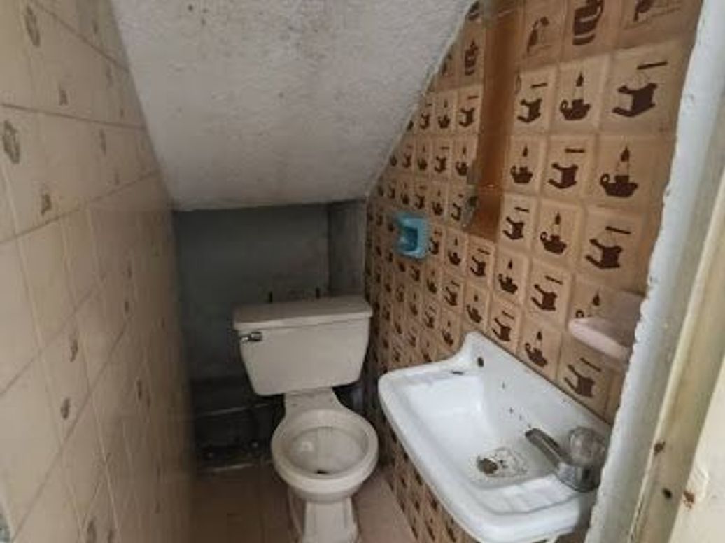 Casa de 10 alcobas en venta en Onasis, Bogotá, 450 m² · foto 7 de 20
