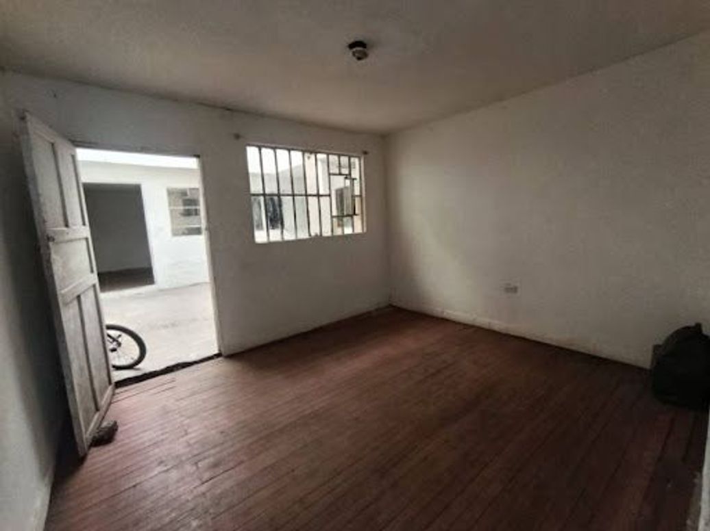 Casa de 10 alcobas en venta en Onasis, Bogotá, 450 m² · foto 4 de 20