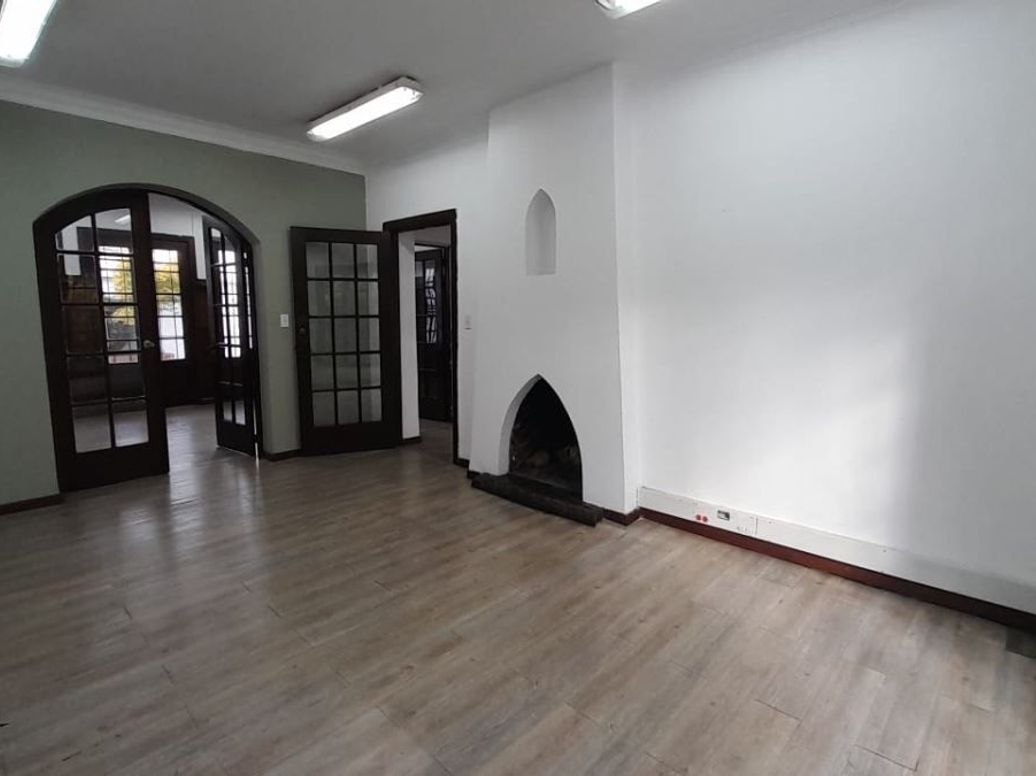 Casa de 8 alcobas en venta en La Magdalena, Bogotá, 287 m² · foto 5 de 20
