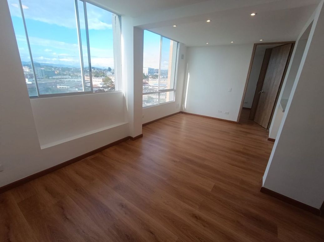 Apartamento de 1 alcoba en venta en Puente Aranda, Bogotá, 40 m² · foto 2 de 16