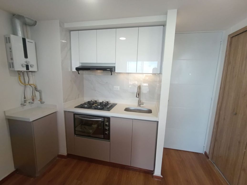 Apartamento de 1 alcoba en venta en Puente Aranda, Bogotá, 40 m² · foto 7 de 16