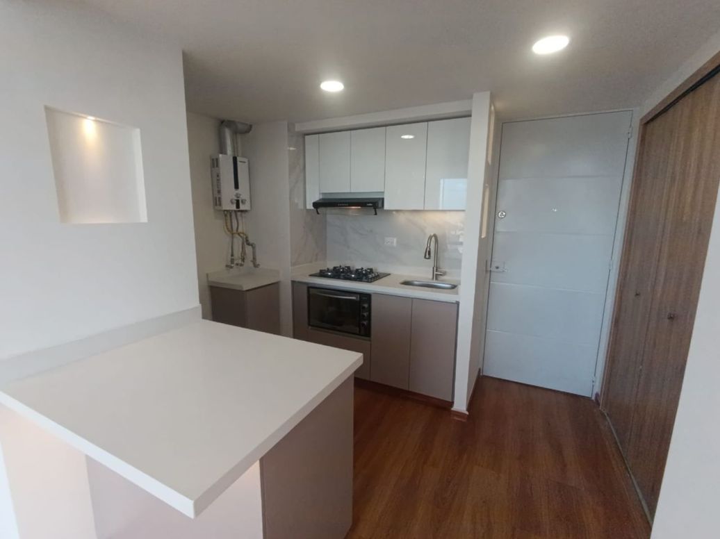 Apartamento de 1 alcoba en venta en Puente Aranda, Bogotá, 40 m² · foto 6 de 16