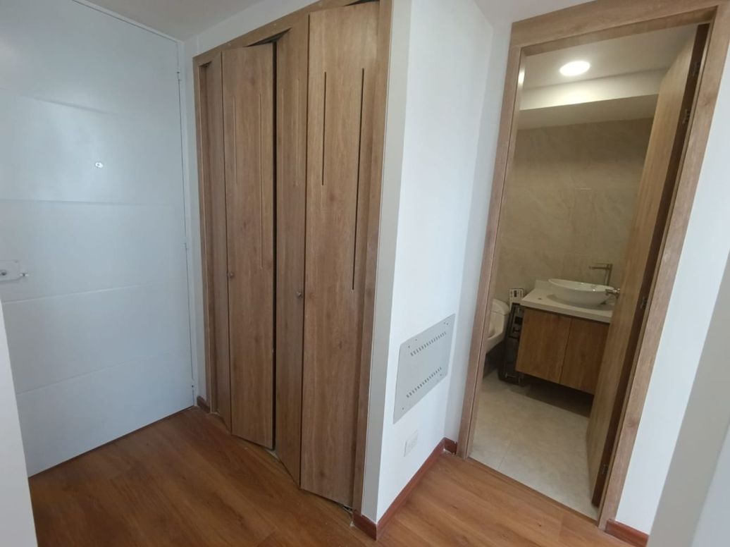Apartamento de 1 alcoba en venta en Puente Aranda, Bogotá, 40 m² · foto 11 de 16