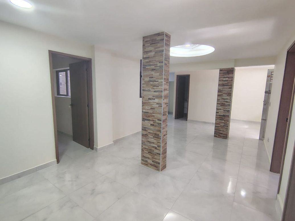Apartamento en Arriendo en CAMPO ALEGRE, La América, Medellín en Campo Alegre