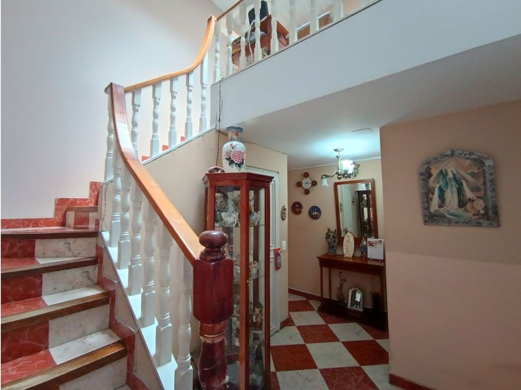 Casa de 4 alcobas en venta en Las Villas, Bogotá, 246 m² · foto 4 de 20