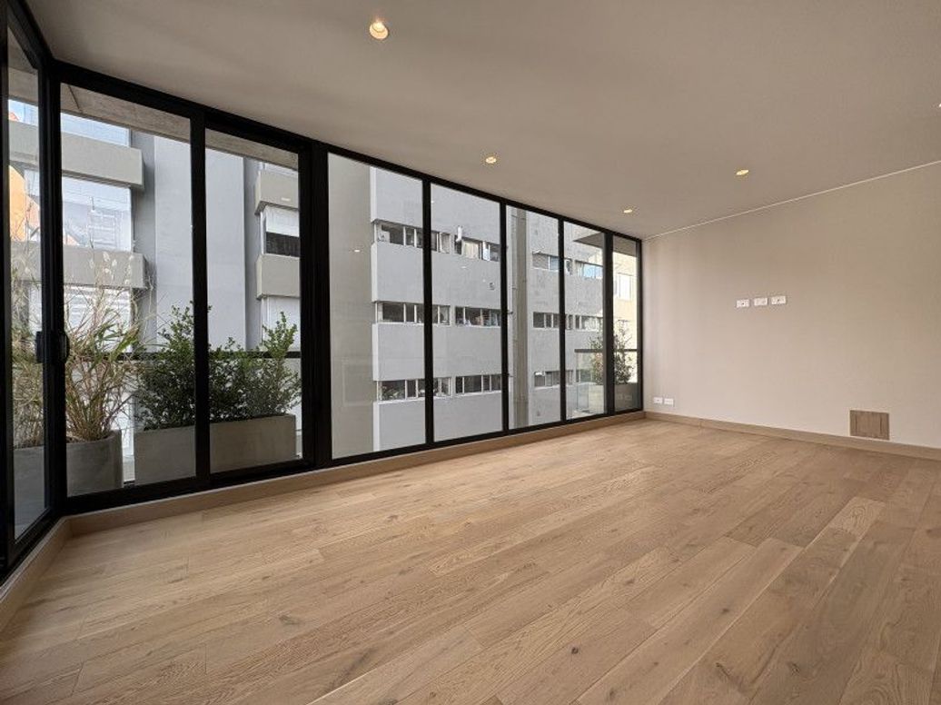 Apartamento de 1 alcoba en venta en El Retiro, Bogotá, 60 m² · foto 3 de 12