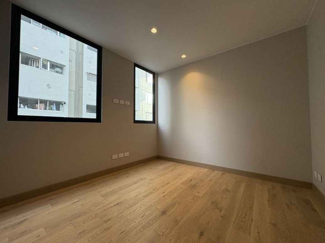 Apartamento de 1 alcoba en venta en El Retiro, Bogotá, 60 m² · foto 5 de 12