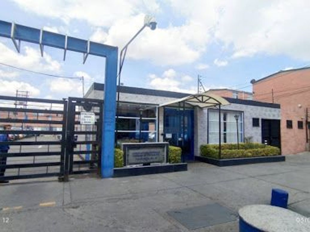 Casa de 3 alcobas en venta en El Tintal, Bogotá, 75 m² · foto 5 de 17