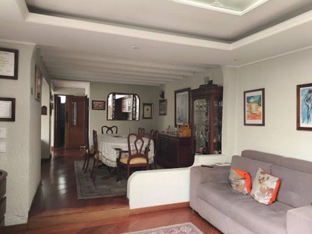 Casa de 3 alcobas en venta en Villa Magdala, Bogotá, 151 m² · foto 6 de 20