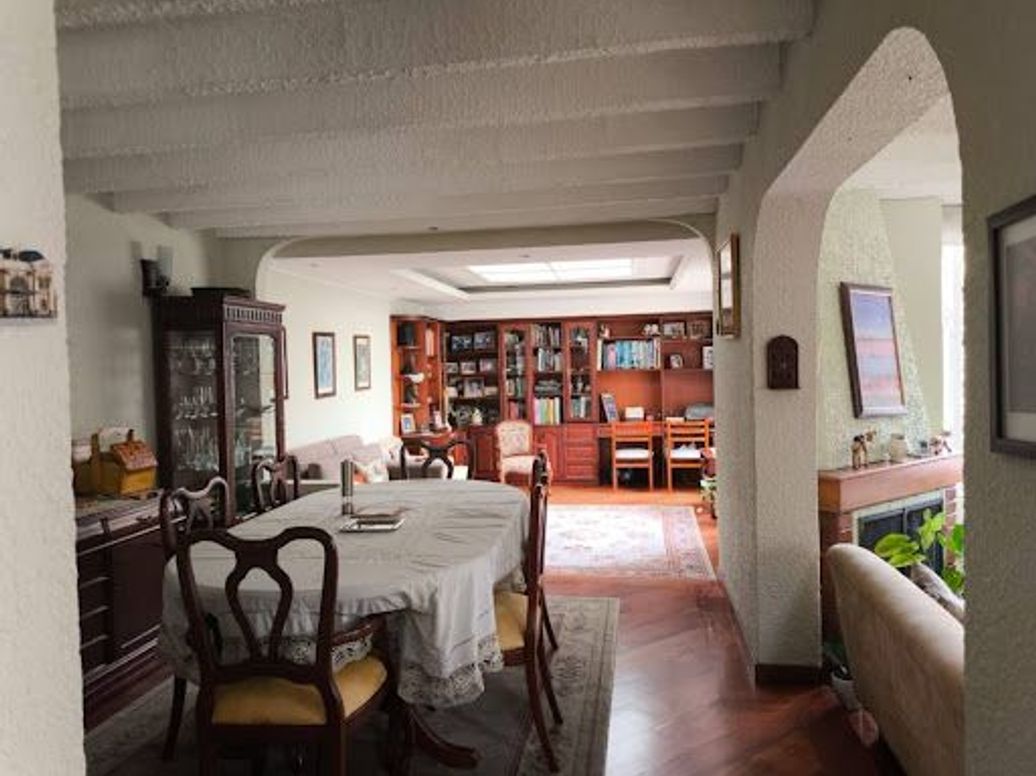 Casa de 3 alcobas en venta en Villa Magdala, Bogotá, 151 m² · foto 3 de 20