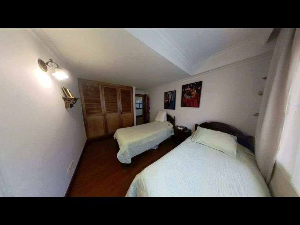 Apartamento de 3 alcobas en venta en Santa Barbara, Bogotá, 148 m² · foto 12 de 16