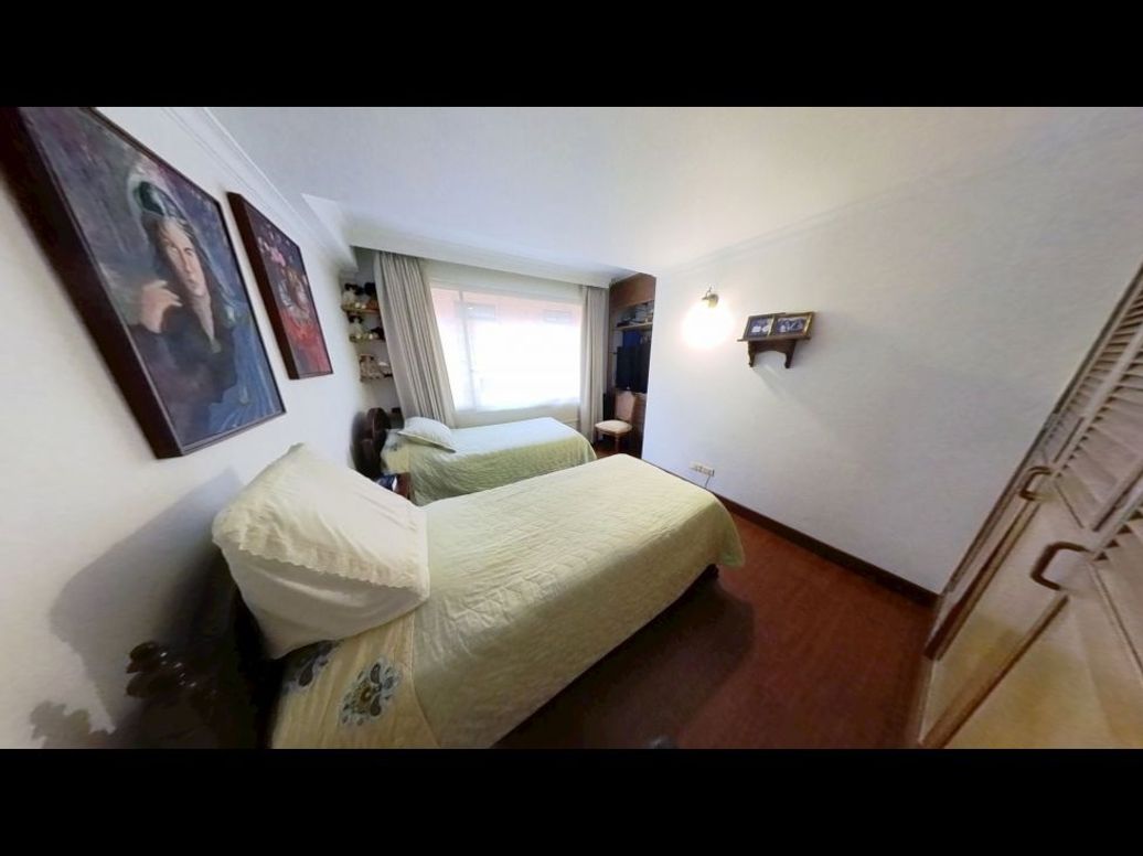 Apartamento de 3 alcobas en venta en Santa Barbara, Bogotá, 148 m² · foto 5 de 16