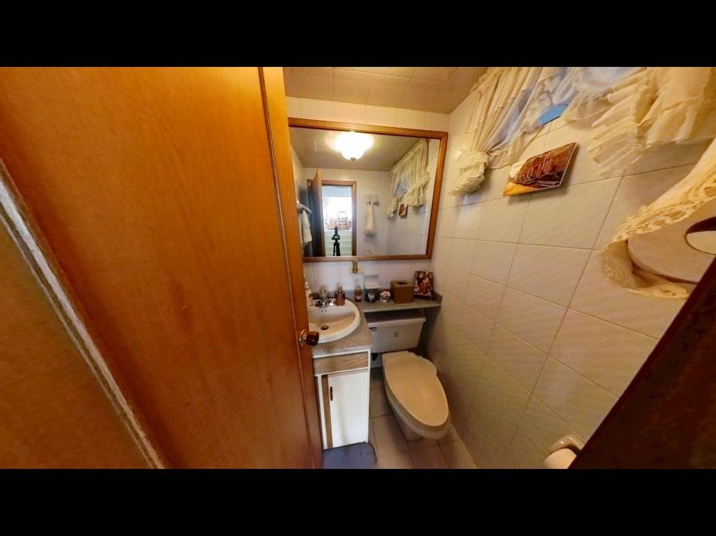 Apartamento de 3 alcobas en venta en Santa Barbara, Bogotá, 148 m² · foto 13 de 16