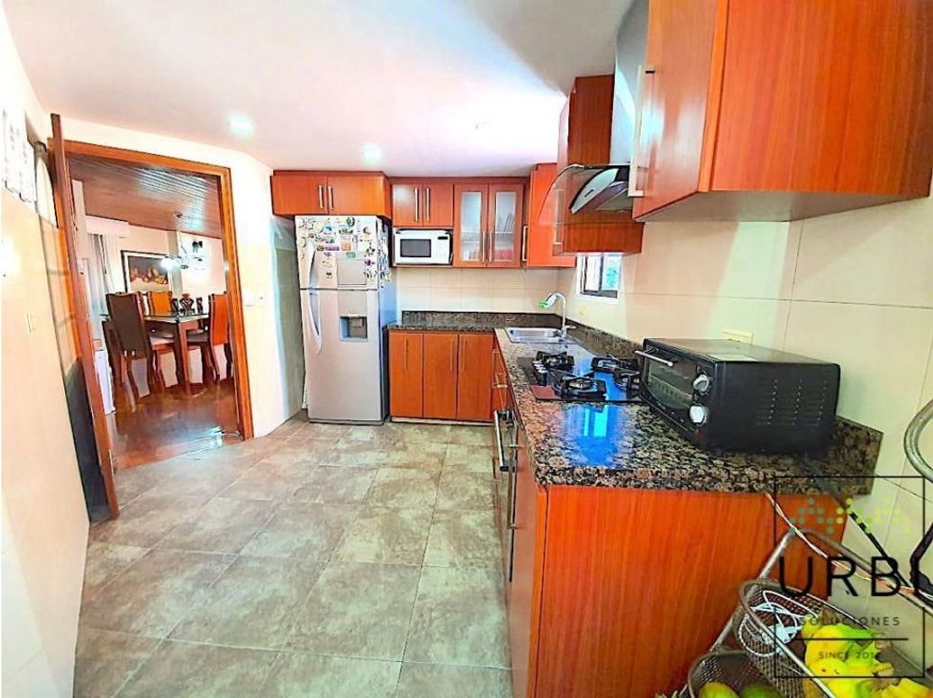 Apartamento de 3 alcobas en venta en Bosque De Pinos, Bogotá, 146 m² · foto 7 de 20