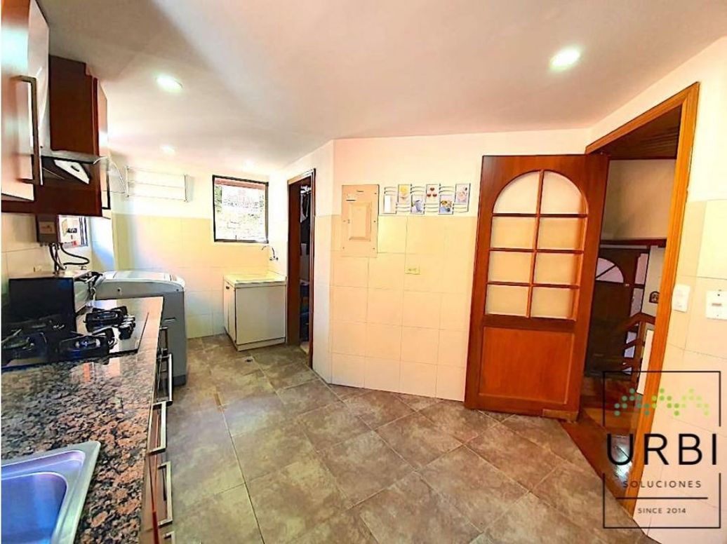 Apartamento de 3 alcobas en venta en Bosque De Pinos, Bogotá, 146 m² · foto 8 de 20