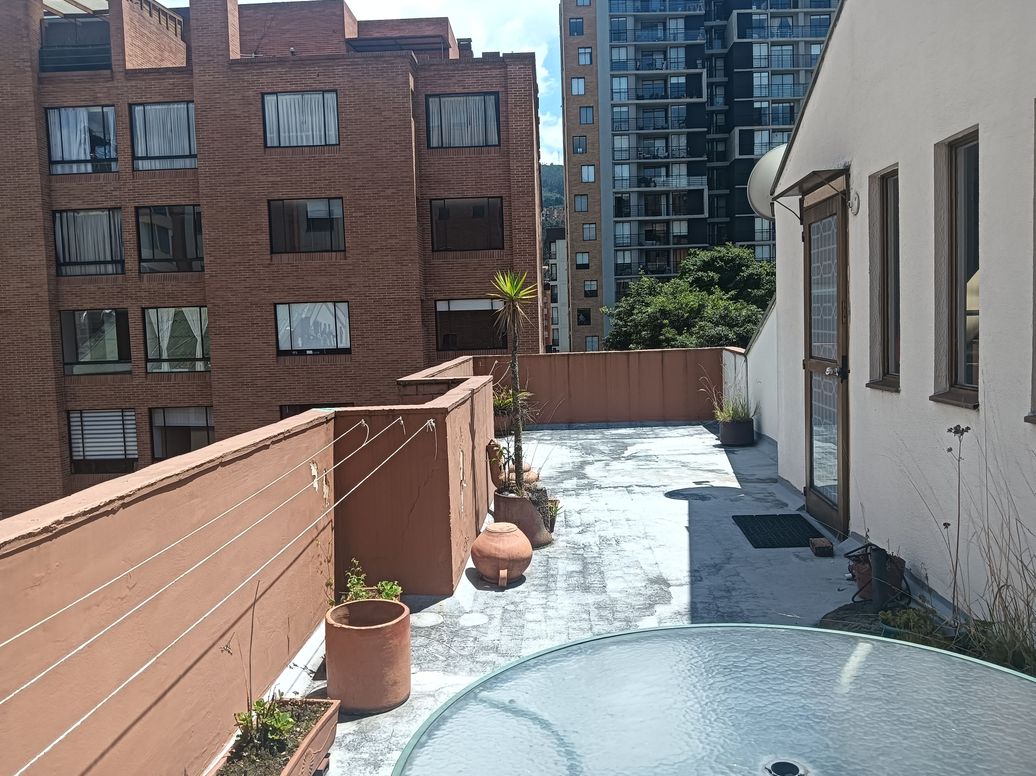 Apartamento de 3 alcobas en venta en Las Acasias, Bogotá, 107 m² · foto 20 de 20