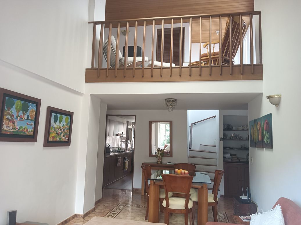 Apartamento de 3 alcobas en venta en Las Acasias, Bogotá, 107 m² · foto 2 de 20