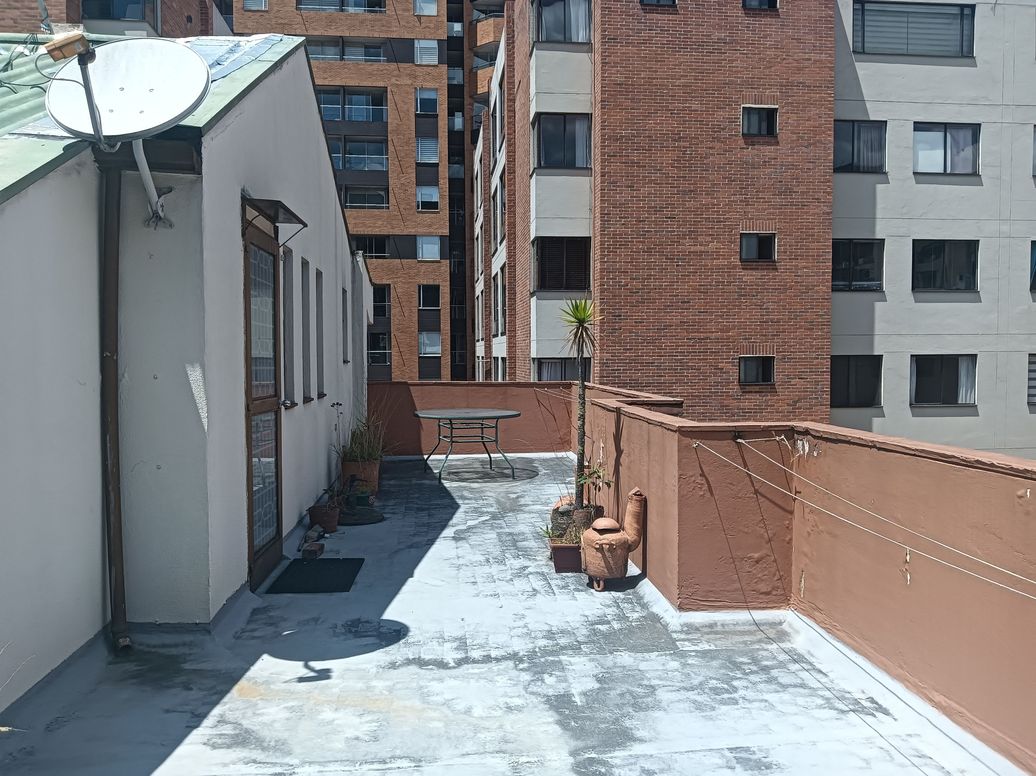 Apartamento de 3 alcobas en venta en Las Acasias, Bogotá, 107 m² · foto 19 de 20
