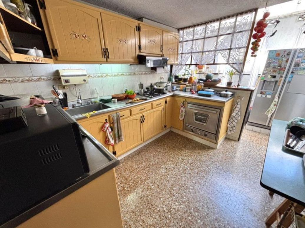 Casa de 4 alcobas en venta en Julio Flórez, Bogotá, 250 m² · foto 7 de 20