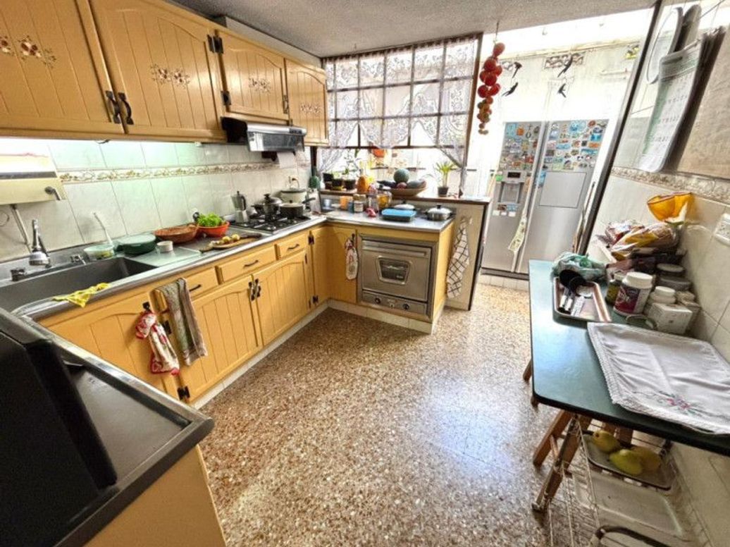 Casa de 4 alcobas en venta en Julio Flórez, Bogotá, 250 m² · foto 8 de 20