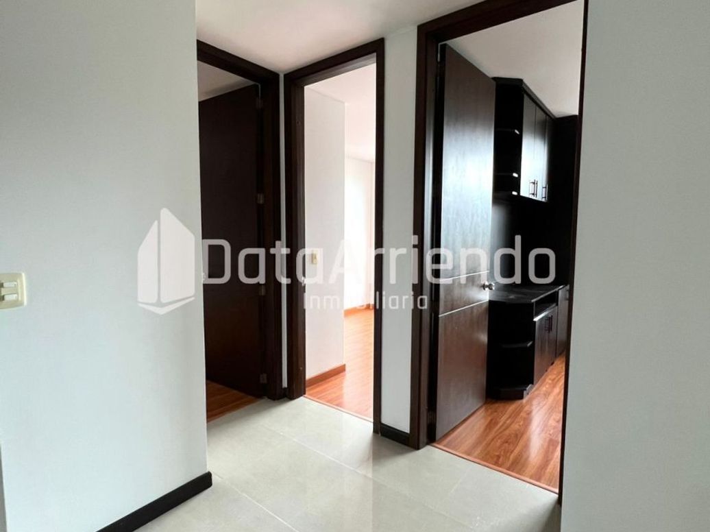 Apartamento de 3 alcobas en venta en Nicolas De Federman, Bogotá · foto 9 de 20