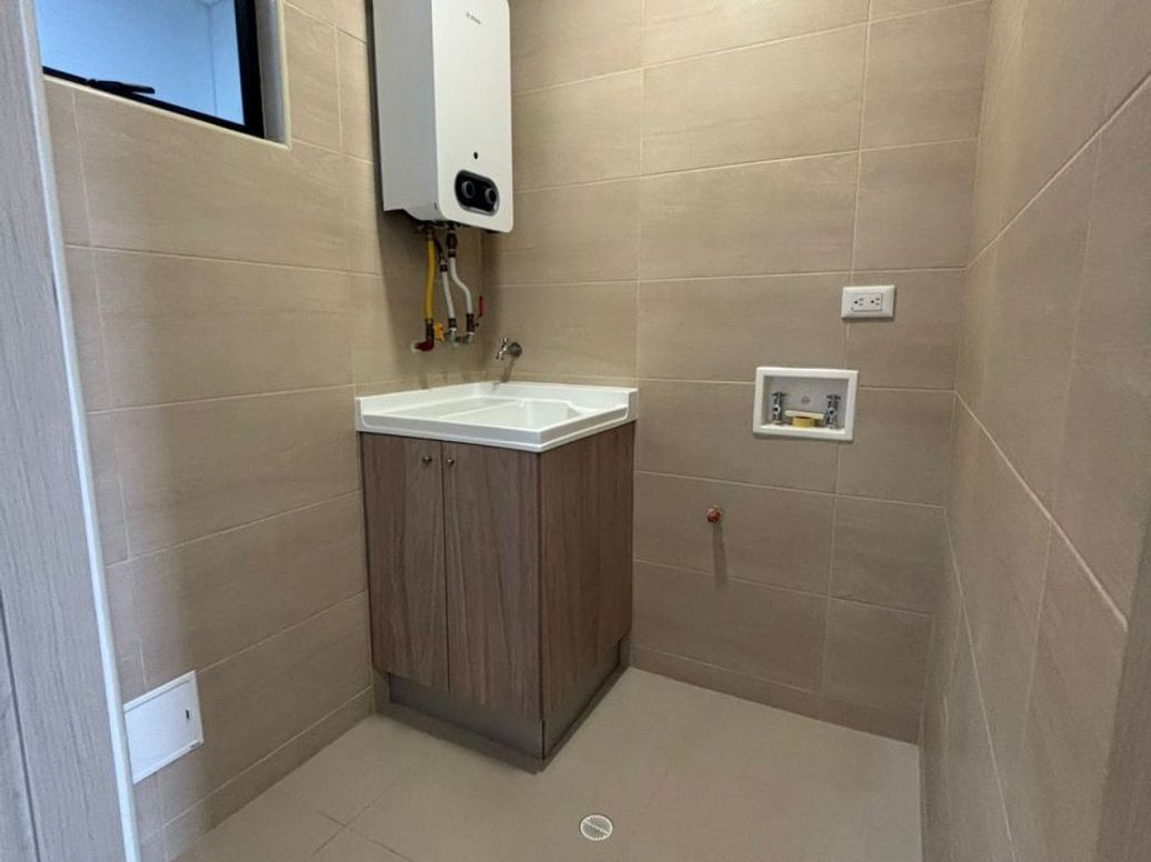 Apartamento de 2 alcobas en venta en Villa Del Prado, Bogotá, 65 m² · foto 9 de 20