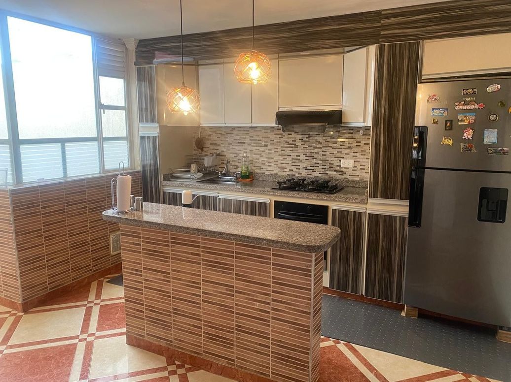 Casa de 6 alcobas en venta en Super Manzana 8, Bogotá, 240 m² · foto 14 de 20