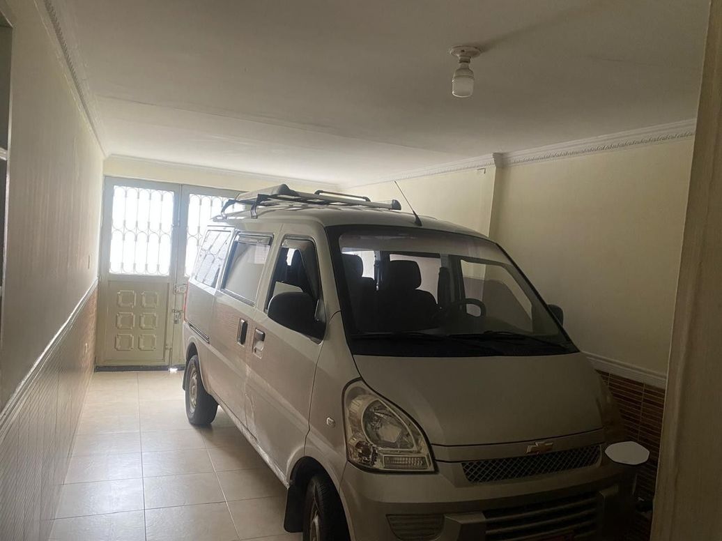 Casa de 6 alcobas en venta en Super Manzana 8, Bogotá, 240 m² · foto 19 de 20