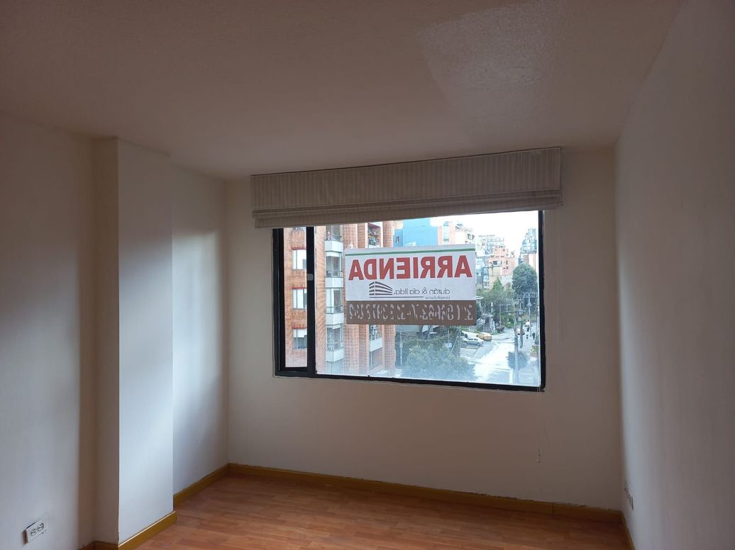 Apartamento de 2 alcobas en venta en Bosque Calderón, Bogotá, 55 m² · foto 6 de 10