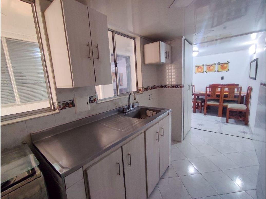 Casa de 5 alcobas en venta en Super Manzana 14, Bogotá, 111 m² · foto 9 de 20