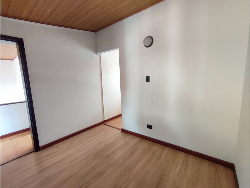Casa de 5 alcobas en venta en Super Manzana 14, Bogotá, 111 m² · foto 18 de 20