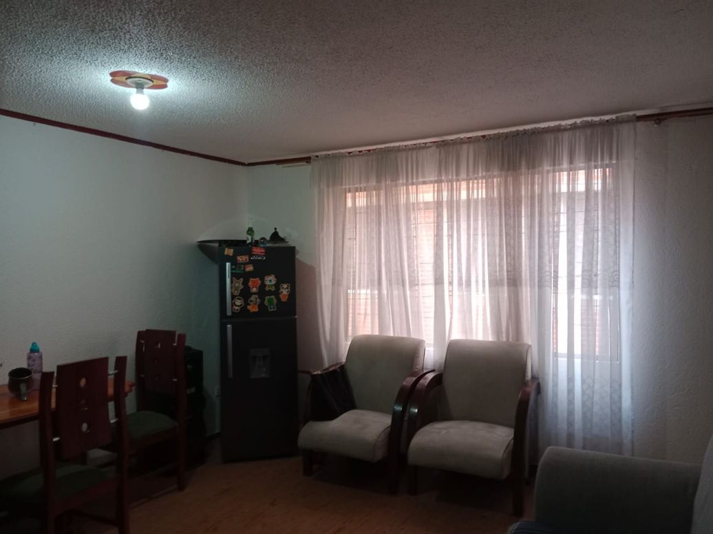 Casa de 4 alcobas en venta en Potrerillos, Bogotá, 156 m² · foto 3 de 12