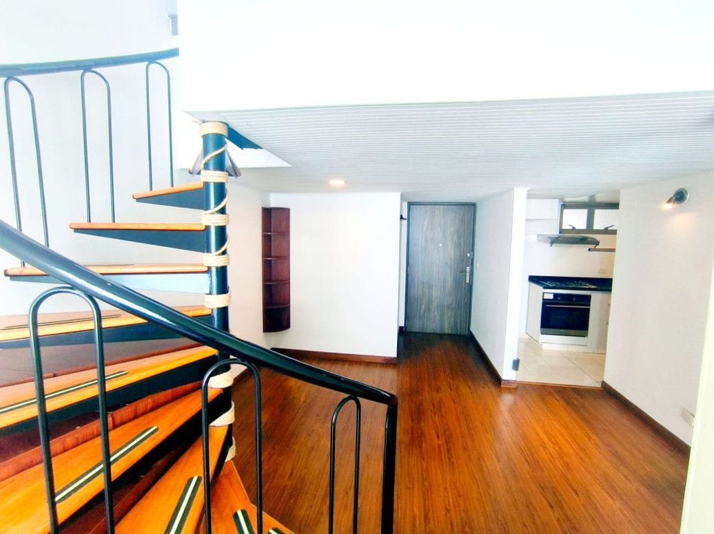 Apartamento en arriendo en El Refugio, Bogotá · foto 8 de 20