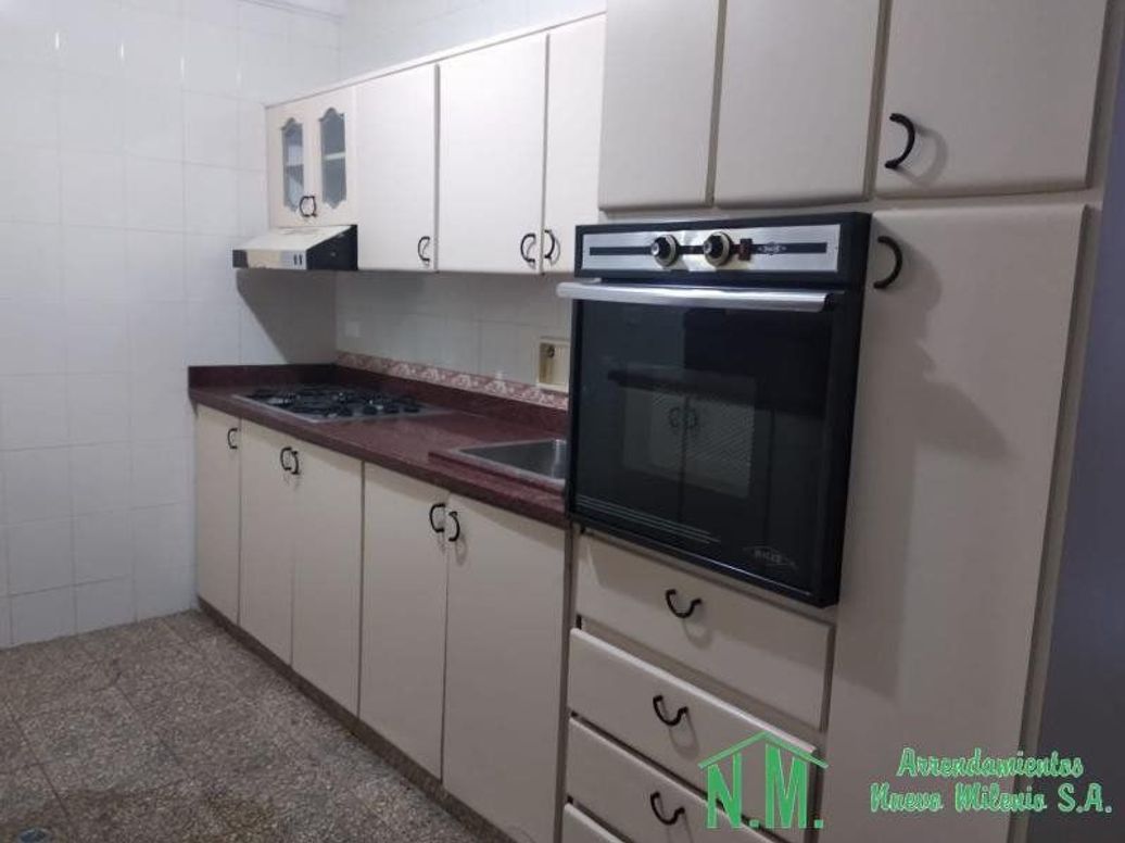 Casa en Arriendo con el Código 4223 en Andalucia