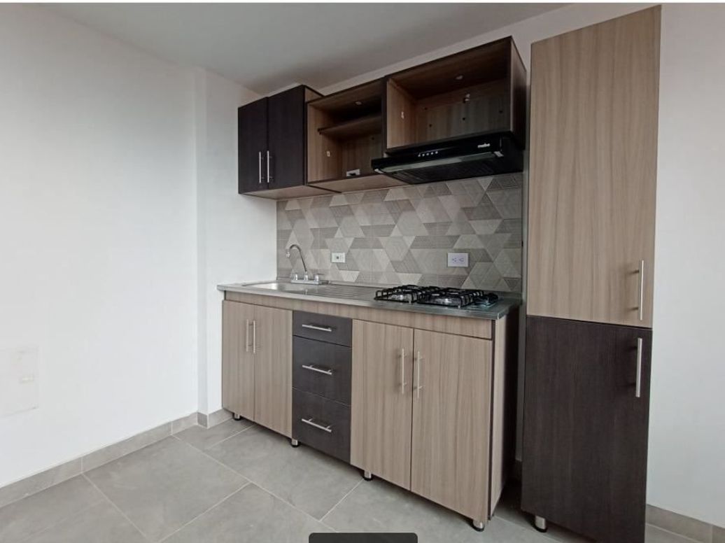 Apartamento de 2 alcobas en venta en Tintalito, Bogotá, 37 m² · foto 5 de 9