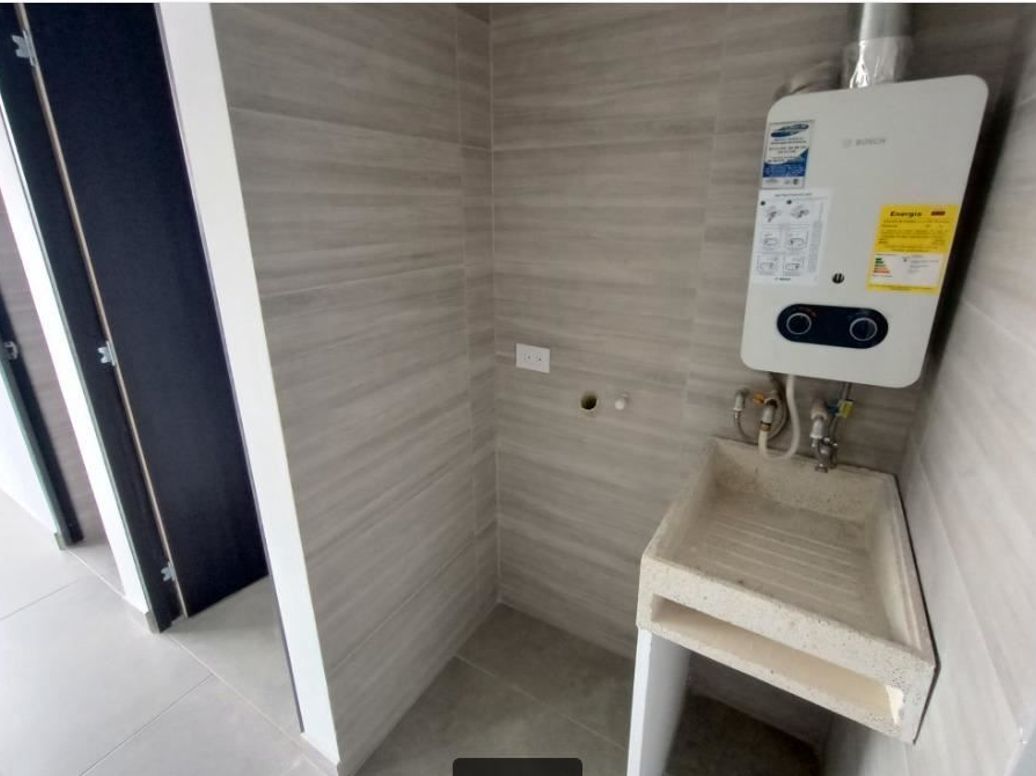 Apartamento de 2 alcobas en venta en Tintalito, Bogotá, 37 m² · foto 9 de 9
