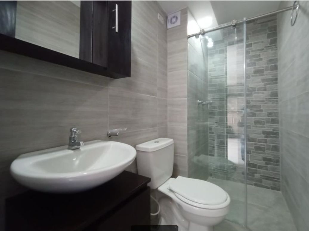 Apartamento de 2 alcobas en venta en Tintalito, Bogotá, 37 m² · foto 8 de 9