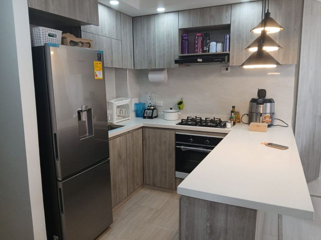 Apartamento de 2 alcobas en venta en Granjas De Techo, Bogotá · foto 4 de 10