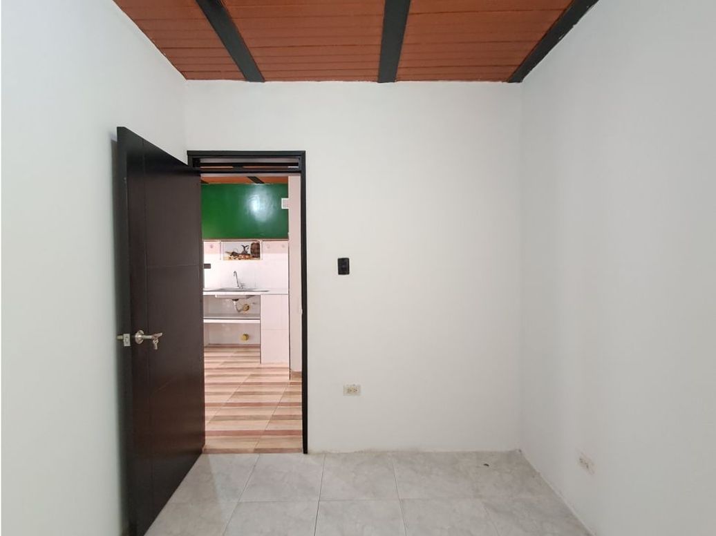 Casa de 8 alcobas en venta en Bosques De Maríana, Bogotá, 300 m² · foto 17 de 20