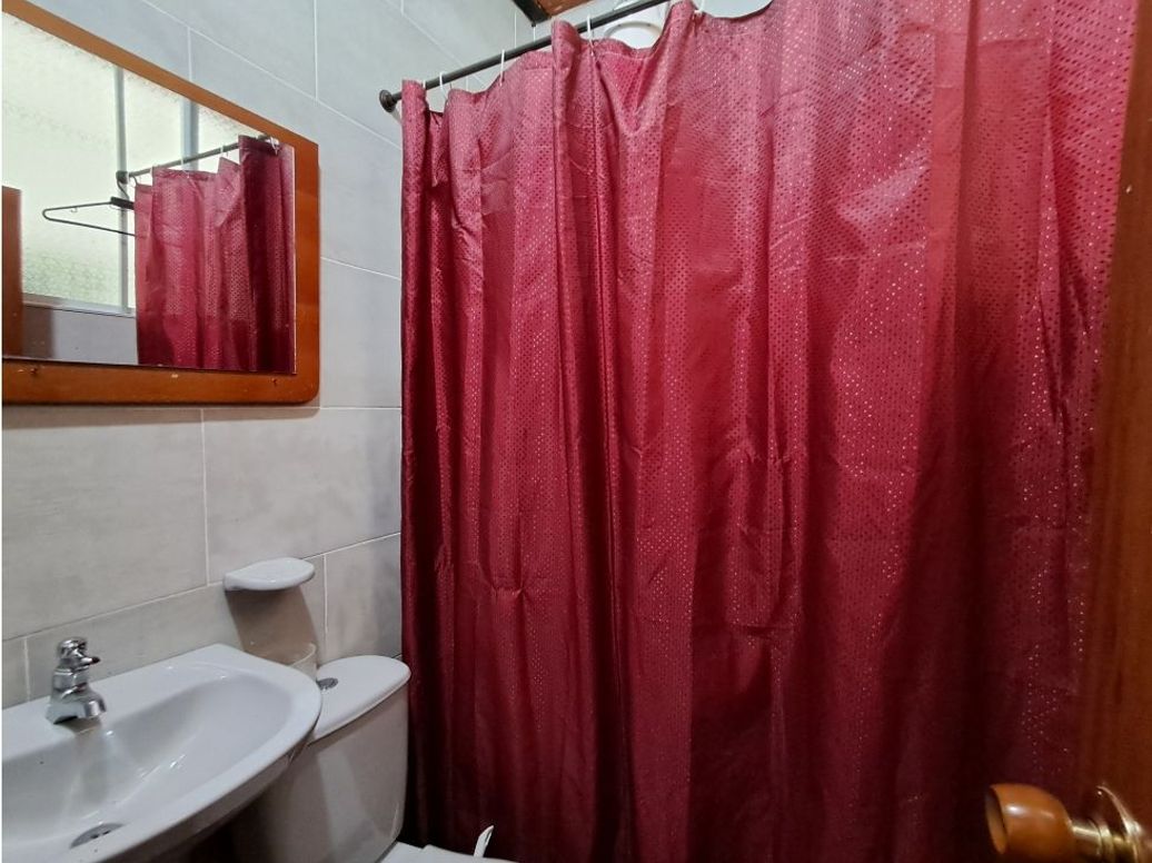 Casa de 8 alcobas en venta en Bosques De Maríana, Bogotá, 300 m² · foto 19 de 20
