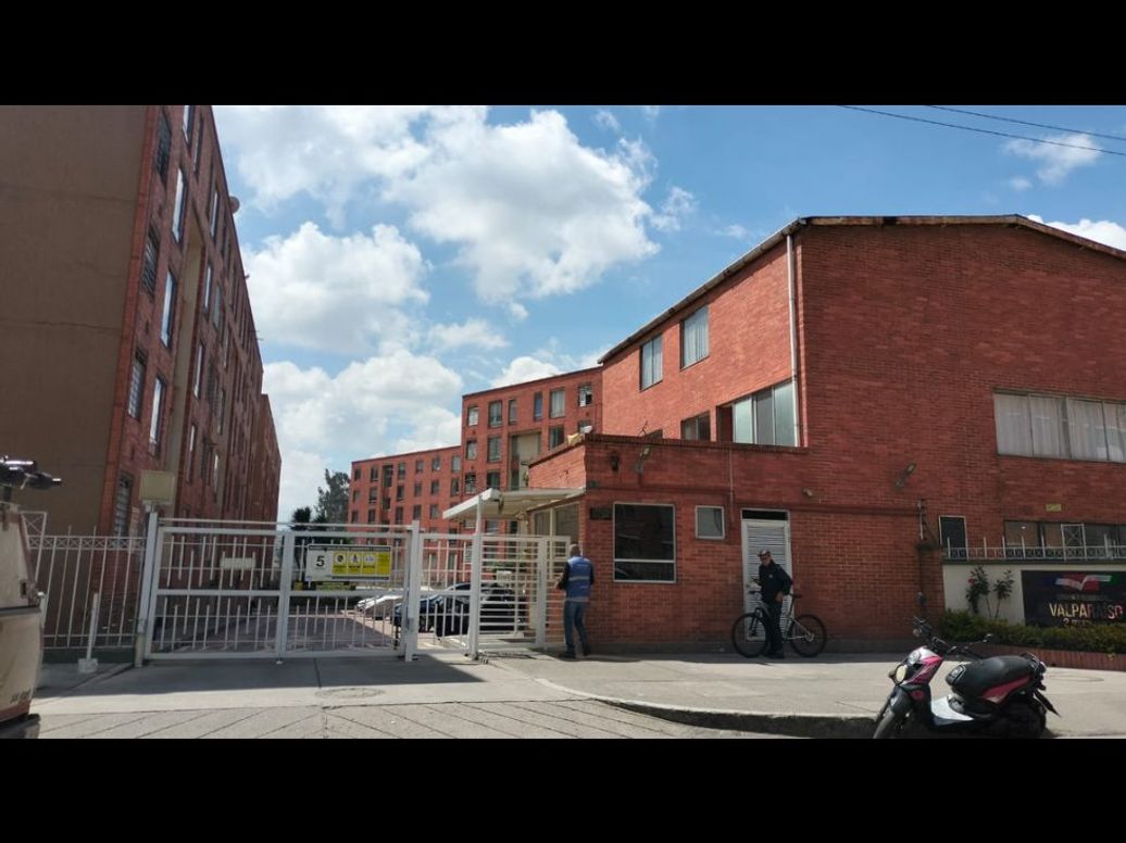 Apartamento de 2 alcobas en venta en Valparaiso, Bogotá, 40 m² · foto 13 de 20
