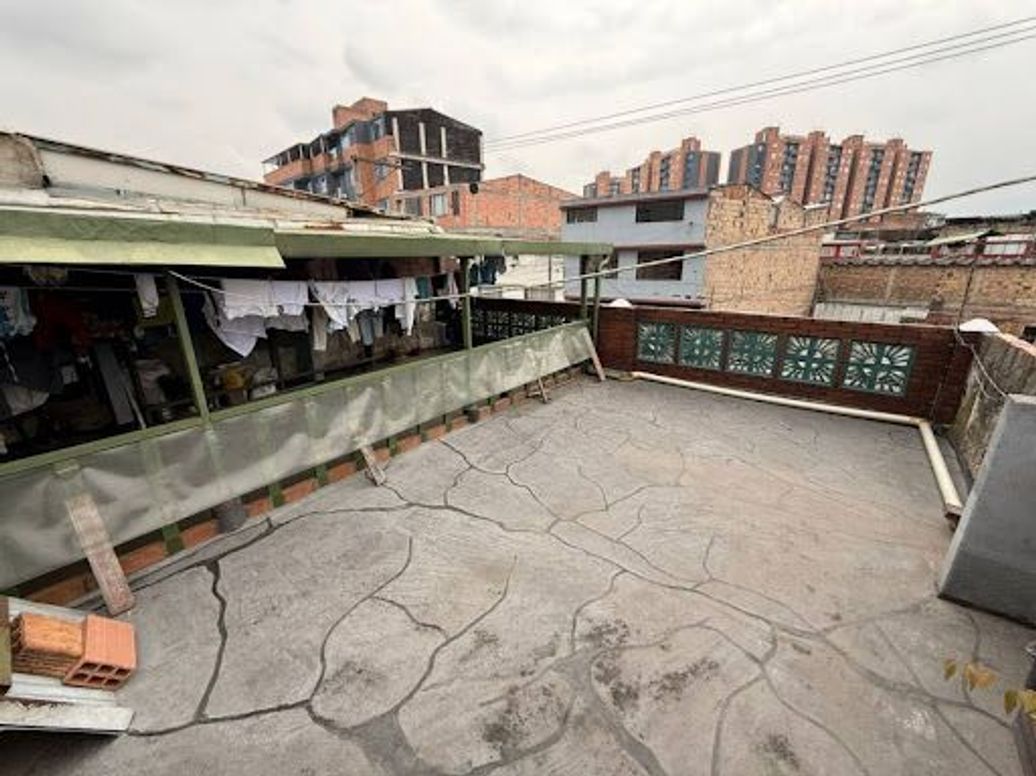 Casa de 5 alcobas en venta en San Andres Sector 2, Bogotá, 147 m² · foto 15 de 20