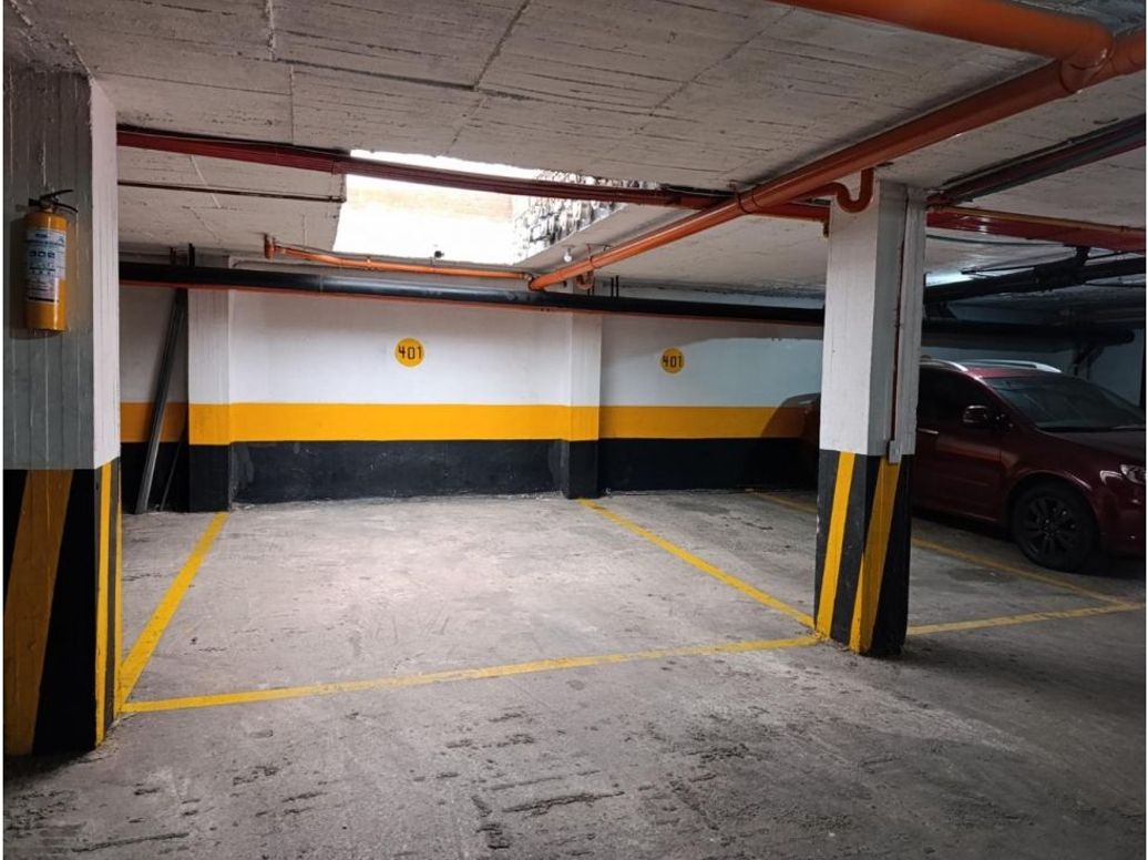 Apartamento de 3 alcobas en venta en Chico, Bogotá, 168 m² · foto 17 de 17